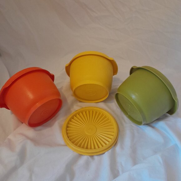 VTG Retro 1970s Tupperware Replacement Bowls: 886-12, 886-14, 886-16 & Lid: 812 - Picture 3 of 15